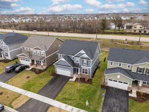 Tiny photo for 1017 Kessler Drive, Mundelein, IL 60060 (MLS # 12617437)