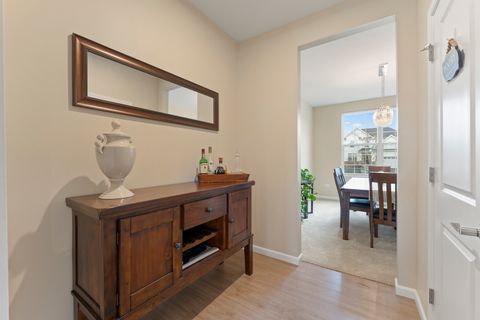 Tiny photo for 1017 Kessler Drive, Mundelein, IL 60060 (MLS # 12617437)