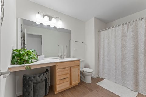 Tiny photo for 1017 Kessler Drive, Mundelein, IL 60060 (MLS # 12617437)