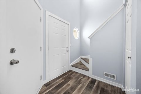 Tiny photo for 1869 MISTY RIDGE Lane, Aurora, IL 60503 (MLS # 12597368)
