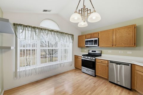Tiny photo for 1632 Columbia Circle #2, Bartlett, IL 60103 (MLS # 12632598)