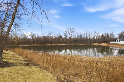 Tiny photo for 1632 Columbia Circle #2, Bartlett, IL 60103 (MLS # 12632598)