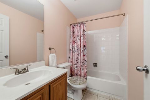 Tiny photo for 1632 Columbia Circle #2, Bartlett, IL 60103 (MLS # 12632598)