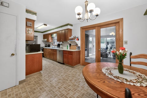 Tiny photo for 633 Emmert Drive, Sycamore, IL 60178 (MLS # 12677842)
