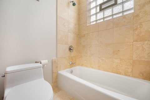 Tiny photo for 4427 S Oakenwald Avenue #4, Chicago, IL 60653 (MLS # 12766107)