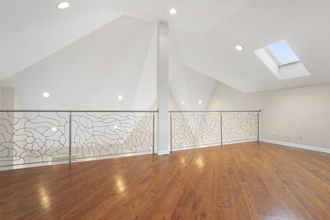 Tiny photo for 4427 S Oakenwald Avenue #4, Chicago, IL 60653 (MLS # 12766107)