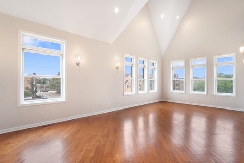 Tiny photo for 4427 S Oakenwald Avenue #4, Chicago, IL 60653 (MLS # 12766107)