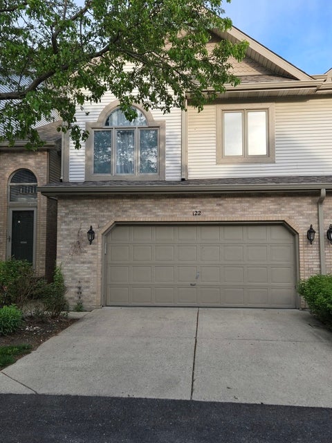 Photo of 122 Schiller Place, Itasca, IL 60143 (MLS # 12723548)