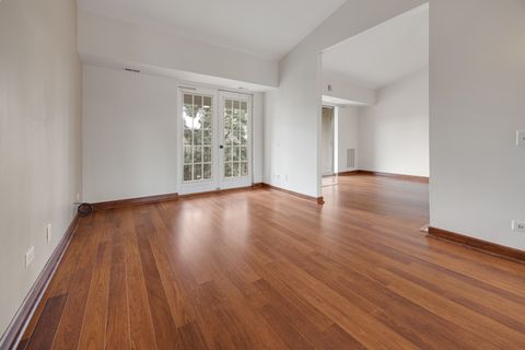 Tiny photo for 540 Biesterfield Road #305, Elk Grove Village, IL 60007 (MLS # 12613109)