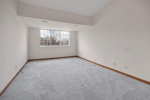 Tiny photo for 540 Biesterfield Road #305, Elk Grove Village, IL 60007 (MLS # 12613109)