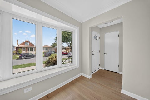 Tiny photo for 5624 S Merrimac Avenue, Chicago, IL 60638 (MLS # 12744769)