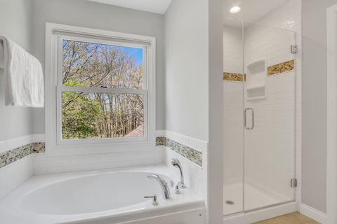 Tiny photo for 983 Mount Vernon Drive, Grayslake, IL 60030 (MLS # 12620395)