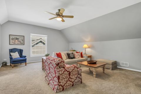 Tiny photo for 983 Mount Vernon Drive, Grayslake, IL 60030 (MLS # 12620395)