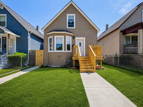 Tiny photo for 117 E 104th Place, Chicago, IL 60628 (MLS # 12680188)
