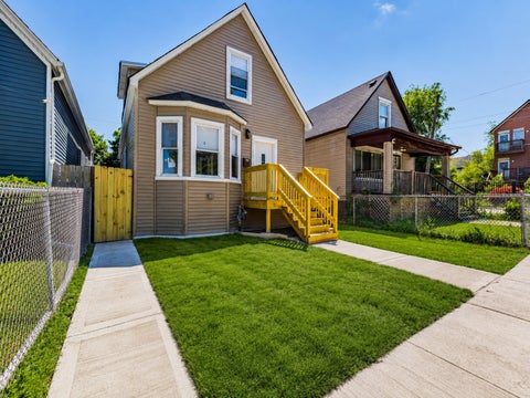 Photo of 117 E 104th Place, Chicago, IL 60628 (MLS # 12680188)