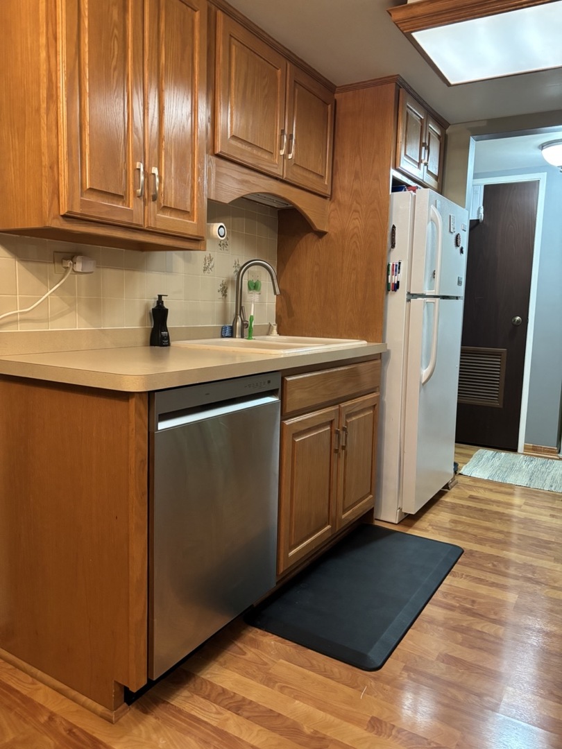 502 Redondo Drive 112
