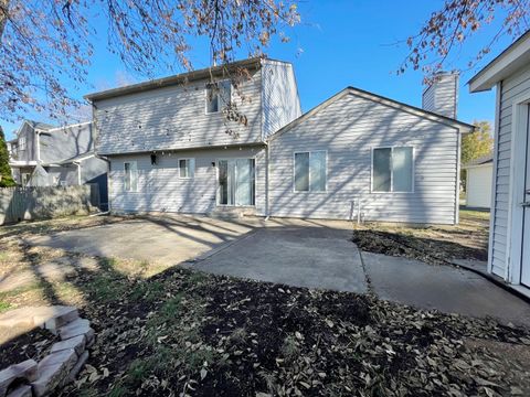 A home in Fox Lake