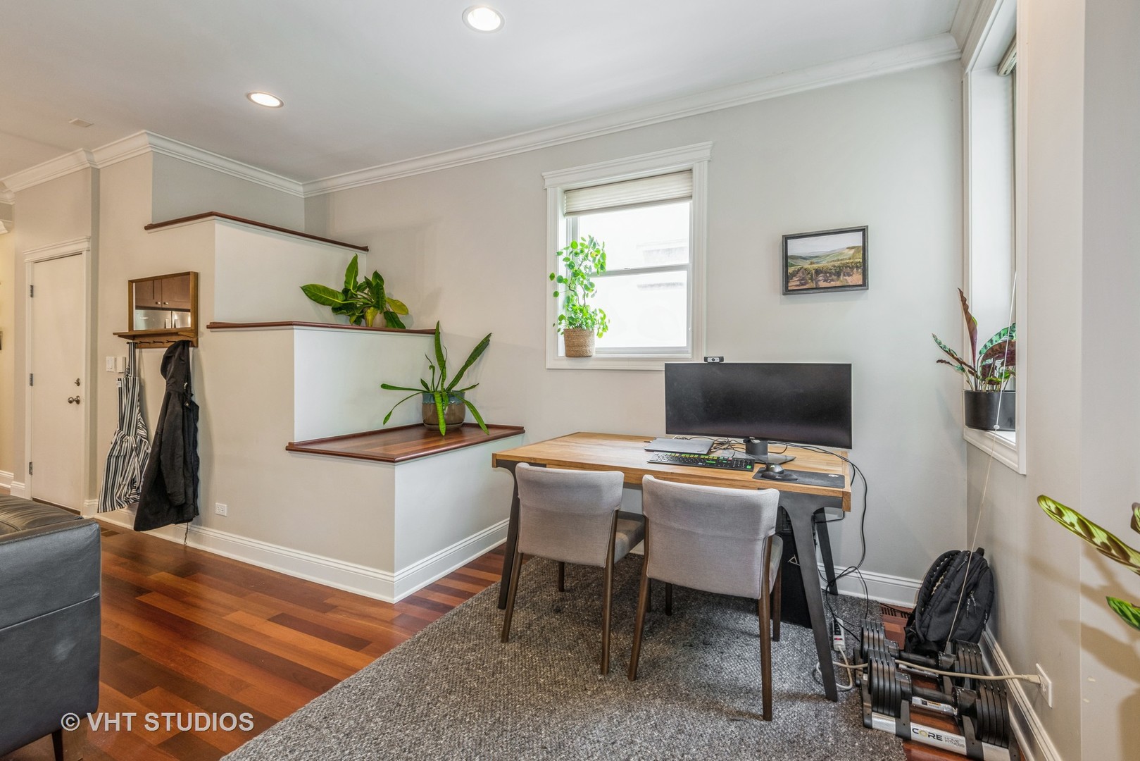 1915 W Crystal Street 2