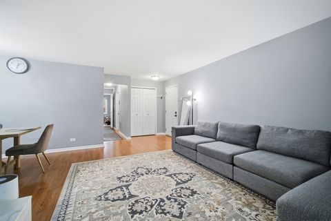 Tiny photo for 1345 E Evergreen Drive #3, Palatine, IL 60074 (MLS # 12514365)