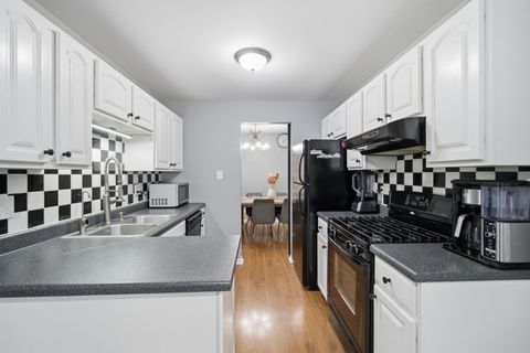 Tiny photo for 1345 E Evergreen Drive #3, Palatine, IL 60074 (MLS # 12514365)