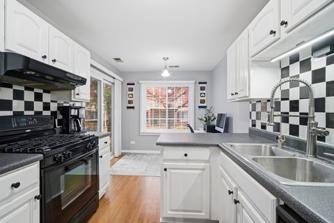 Tiny photo for 1345 E Evergreen Drive #3, Palatine, IL 60074 (MLS # 12514365)