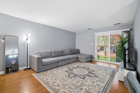 Tiny photo for 1345 E Evergreen Drive #3, Palatine, IL 60074 (MLS # 12514365)