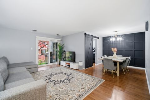 Tiny photo for 1345 E Evergreen Drive #3, Palatine, IL 60074 (MLS # 12514365)