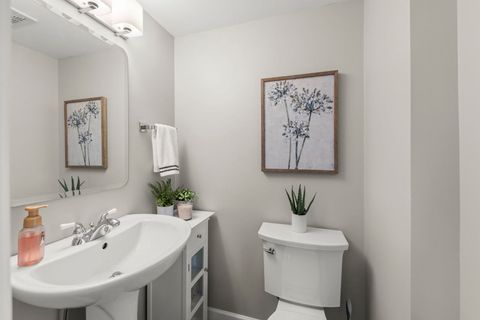 Tiny photo for 7000 27th Street, Berwyn, IL 60402 (MLS # 12506160)