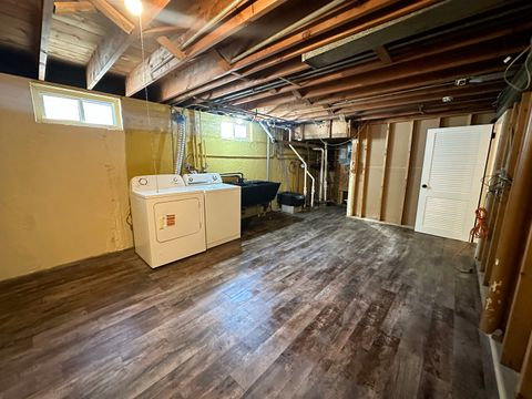 Tiny photo for 909 S Emerson Street, Mount Prospect, IL 60056 (MLS # 12533750)
