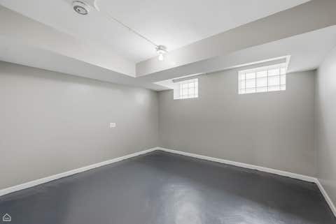 Tiny photo for 7325 S Euclid Avenue, Chicago, IL 60649 (MLS # 12714397)