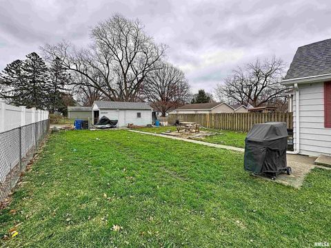 Tiny photo for 2320 18TH Street #A, Moline, IL 61265 (MLS # QC4269696)