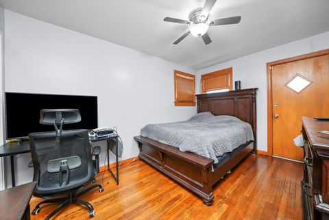 Tiny photo for 4818 S Lavergne Avenue, Chicago, IL 60638 (MLS # 12496460)