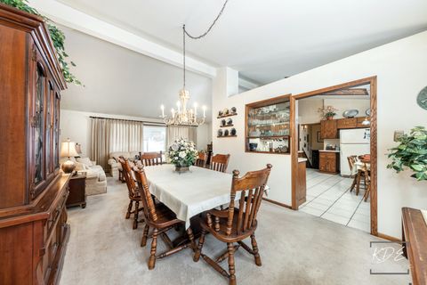 Tiny photo for 12523 S 86th Avenue, Palos Park, IL 60464 (MLS # 12538513)