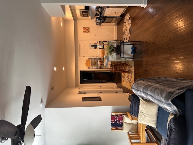 1004 N California Avenue