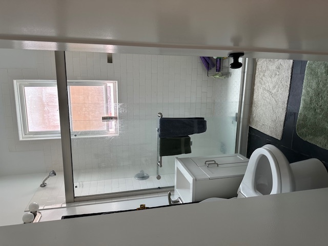 1004 N California Avenue