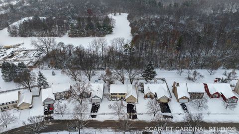 Tiny photo for 295 Meadowview Lane, Aurora, IL 60502 (MLS # 12527717)