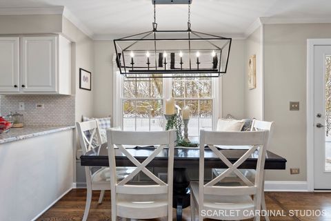 Tiny photo for 295 Meadowview Lane, Aurora, IL 60502 (MLS # 12527717)