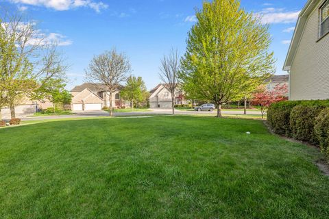 Tiny photo for 523 W Ruhl Road W, Palatine, IL 60074 (MLS # 12630526)