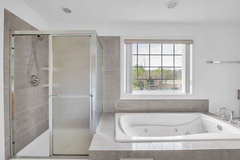 Tiny photo for 523 W Ruhl Road W, Palatine, IL 60074 (MLS # 12630526)