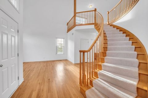 Tiny photo for 523 W Ruhl Road W, Palatine, IL 60074 (MLS # 12630526)