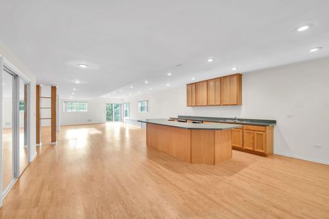 Tiny photo for 523 W Ruhl Road W, Palatine, IL 60074 (MLS # 12630526)