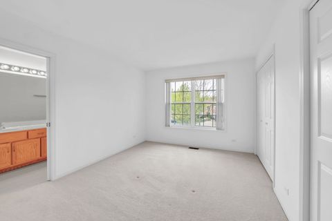 Tiny photo for 523 W Ruhl Road W, Palatine, IL 60074 (MLS # 12630526)