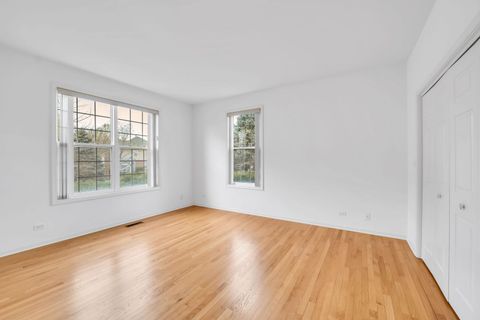 Tiny photo for 523 W Ruhl Road W, Palatine, IL 60074 (MLS # 12630526)
