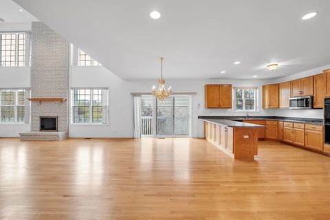 Tiny photo for 523 W Ruhl Road W, Palatine, IL 60074 (MLS # 12630526)