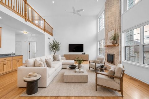 Tiny photo for 523 W Ruhl Road W, Palatine, IL 60074 (MLS # 12630526)