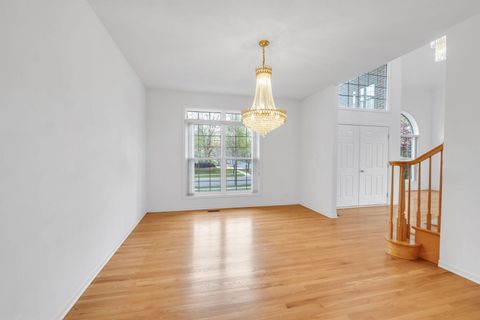 Tiny photo for 523 W Ruhl Road W, Palatine, IL 60074 (MLS # 12630526)