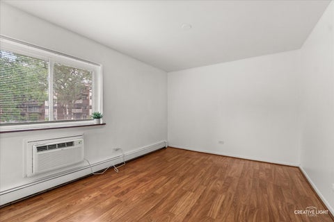 Tiny photo for 1321 S Finley Road #212, Lombard, IL 60148 (MLS # 12758510)