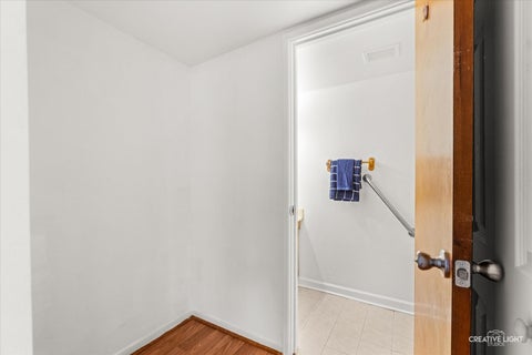 Tiny photo for 1321 S Finley Road #212, Lombard, IL 60148 (MLS # 12758510)