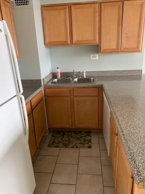 Tiny photo for 6030 N SHERIDAN Road #803, Chicago, IL 60660 (MLS # 12764391)