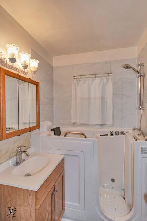 Tiny photo for 1562 S 5th Avenue, Kankakee, IL 60901 (MLS # 12591983)